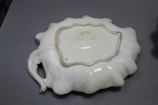 Three Chelsea red anchor leaf dishes, c.1755, 24 and 23.5cm long